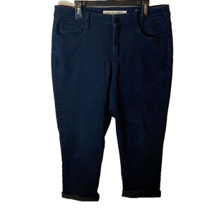 Jones New York Jeans Cuffed‎ City Capri Size 8 in Excellent Condition